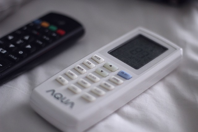 ovládač klimatizácie