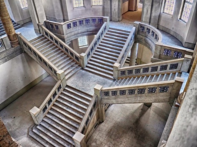stairway-114820_640-1